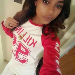 Meet your Posher, Tiffany