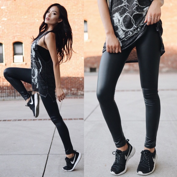 Black Vegan Leather Matte Slick Leggings - Picture 3 of 5