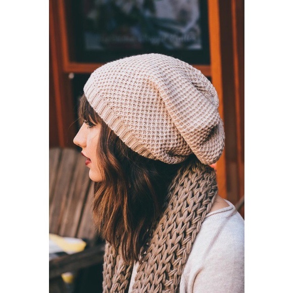 🎉1 HR SALE🎉 Waffle Knot Slouch Beanie - Picture 2 of 3