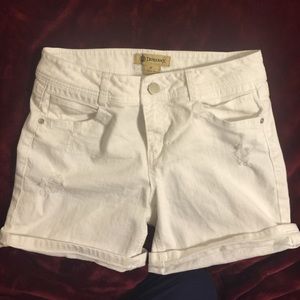 Democracy....white shorts, size 6.