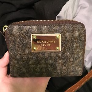Michael Kors Monogram wallet