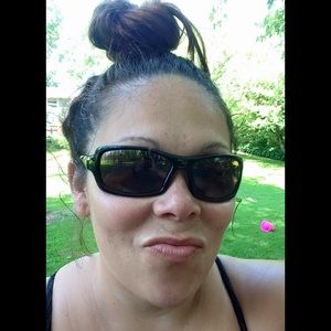 Meet your Posher, Luz