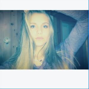 Meet your Posher, Hailey