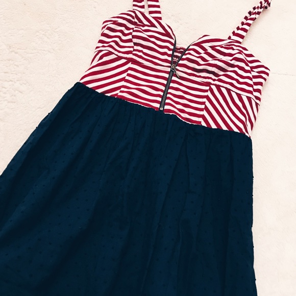Red & White striped dress w/ zipper front