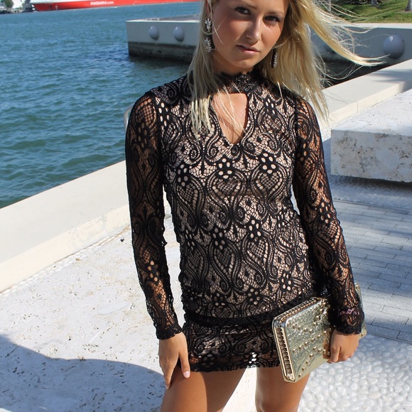 Long Sleeves Lace Dress - Picture 1 of 3