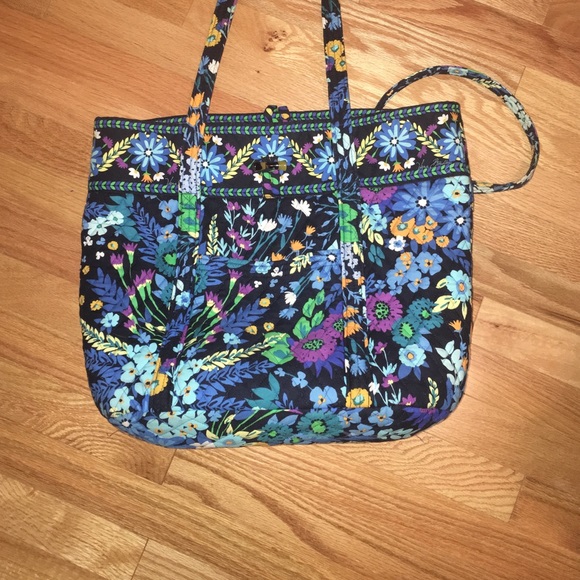 Vera Bradley tote