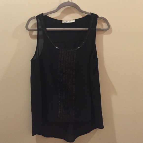 Sequin tank