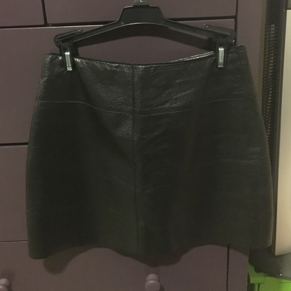 Wilsons leather skirt size 6