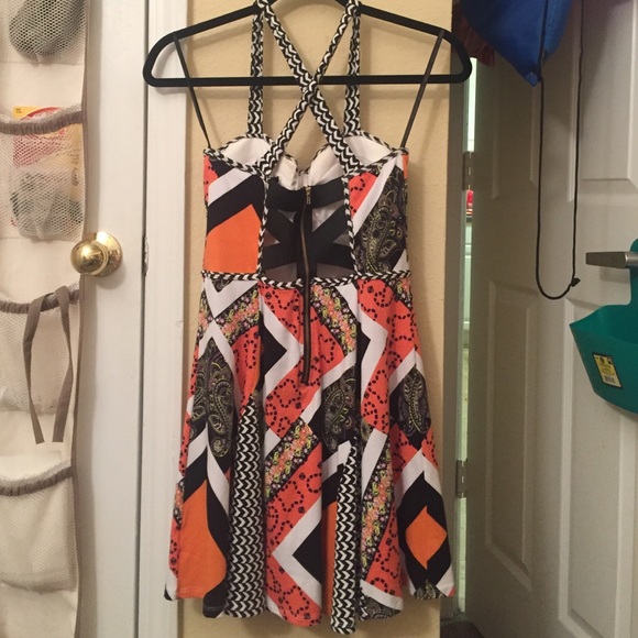 Spring Mini Dress - Picture 2 of 2