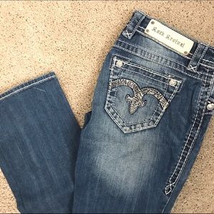 Straight Leg Rock Revival Jeans