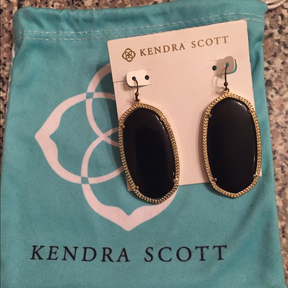 Kendra Scott Danielle Earrings