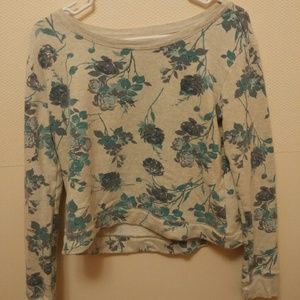 Cream & Blue Floral Women's Medium Sweater