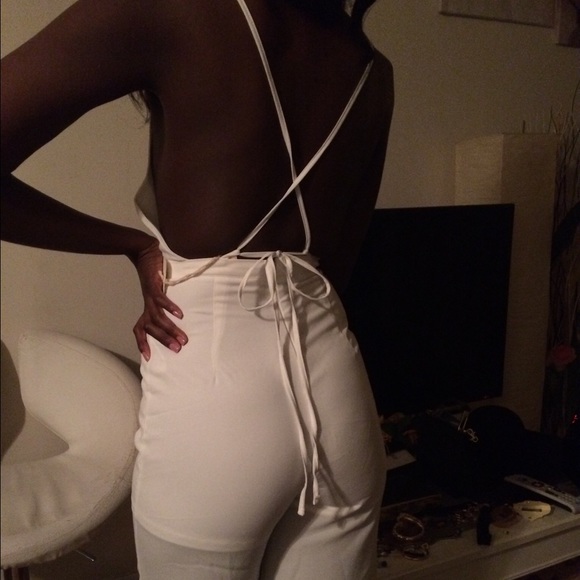 Sexy Low Cut Front Jumpsuit - Picture 3 of 3