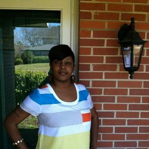 Meet your Posher, Latanya