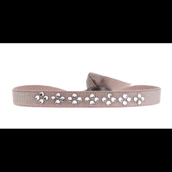 Les Interchangeables The Paris Bracelet Flower