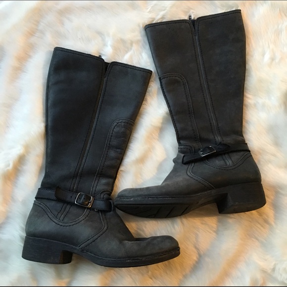 Clarks Shoes - Clarke boots