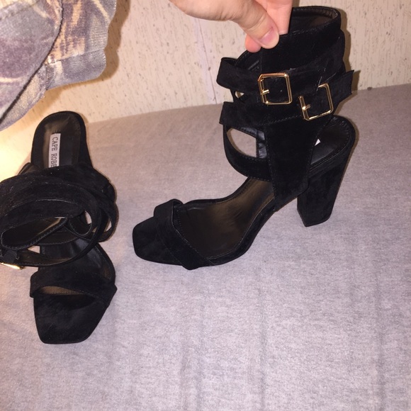NWOT Chunky Heels
