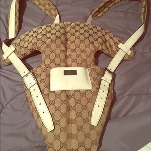 NWOT Gucci Baby Carrier in brown & cream