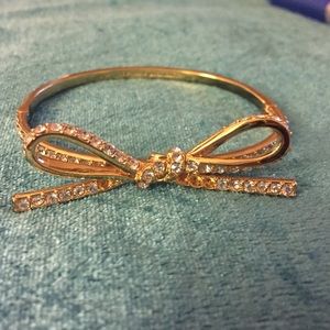 Kate Spade bow bangle 🎀