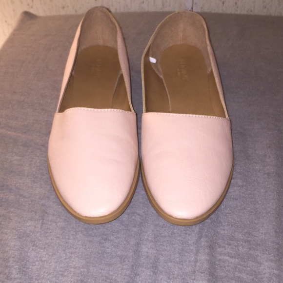 Blush flats