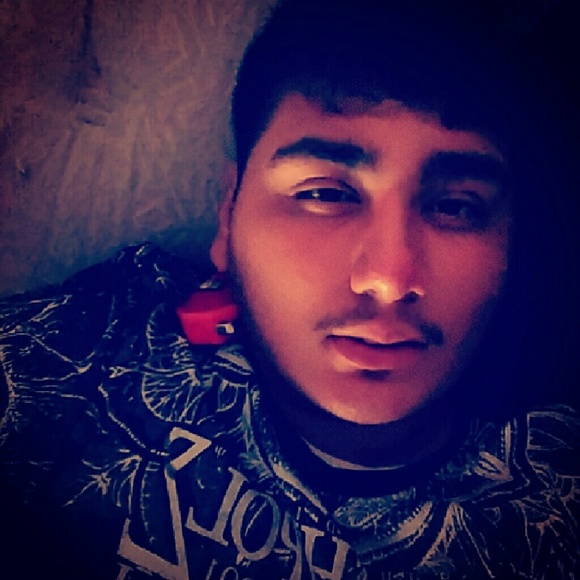 Meet your Posher, Jonathan - Picture 1 of 1