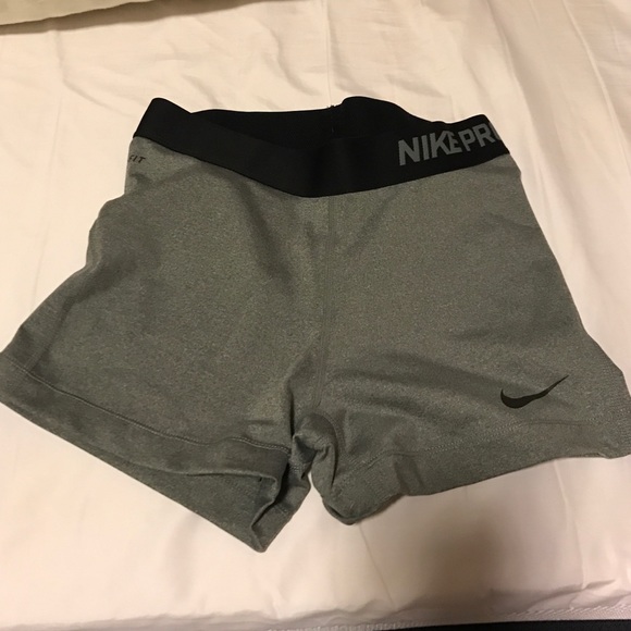 Nike spandex