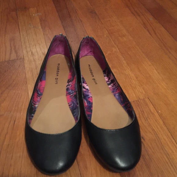 Black flats