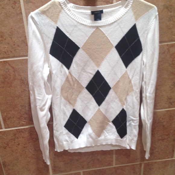 IZOD Sweater