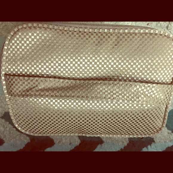 Estee lauder Gold compact train case NEW