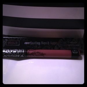 Kat Von D liquid lipstick. #1 seller Lolita