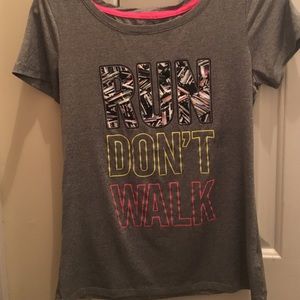 Workout tee from Aeropostale