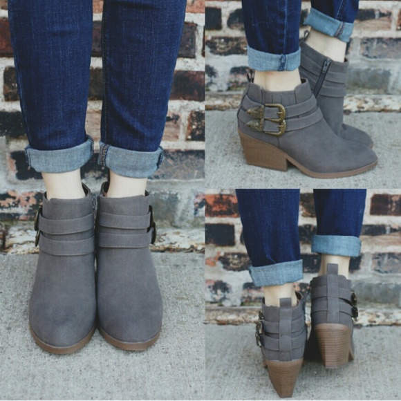 //The Sadie// khaki buckled ankle booties - Picture 3 of 4