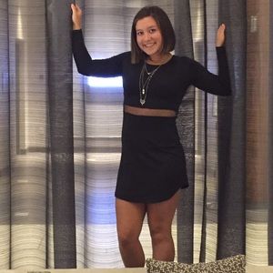 Meet your Posher, Sidney