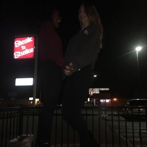 Meet your Posher, Kendall