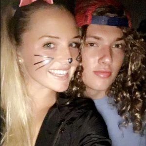 Meet your Posher, Jenna