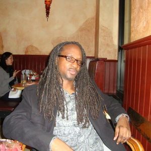 Meet your Posher, Warren