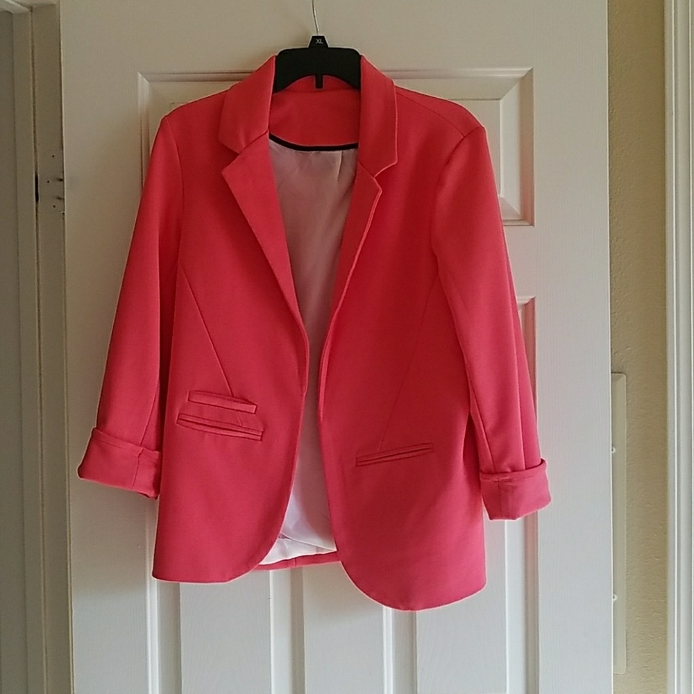 3/4 sleeve coral blazer