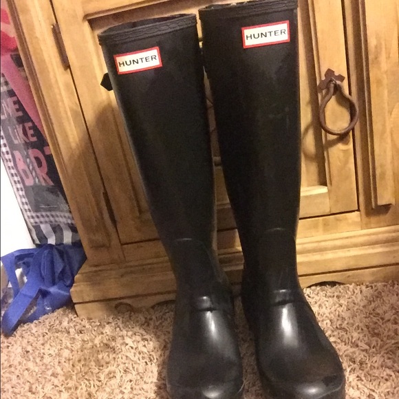 HUNTER RAIN BOOTS