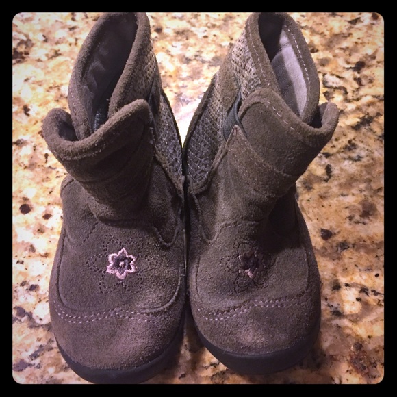 Stride Rite Toddler Girl Size 5.