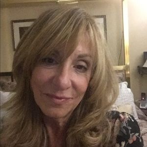 Meet your Posher, Joanne