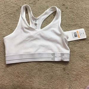 NWT! Under Armour Sports bra