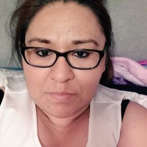 Meet your Posher, Adali