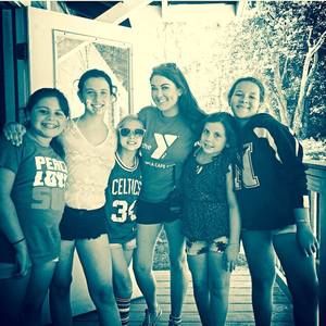 Meet your Posher, Caroline