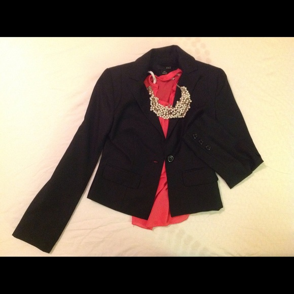 Forever 21 black blazer