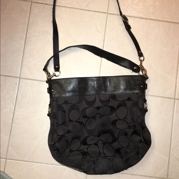 Well-loved Authentic Coach Purse