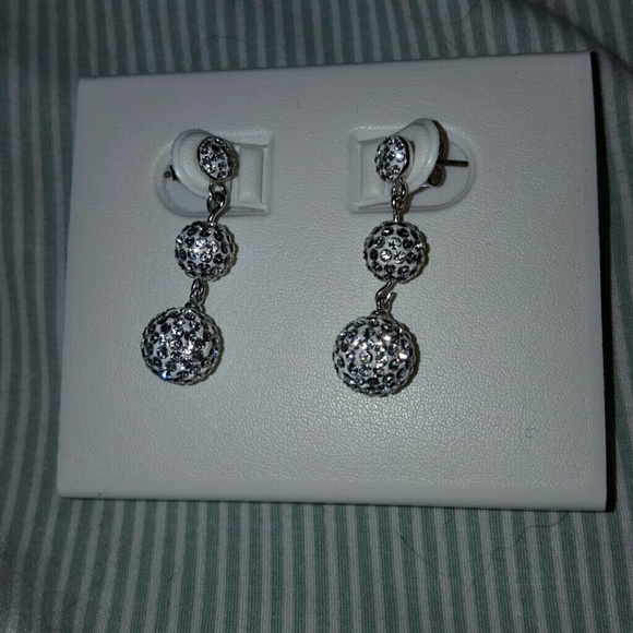 Sterling silver and cubic 3 tier cultured earings