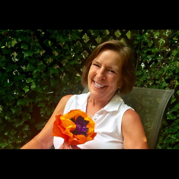 Meet your Posher, Debra