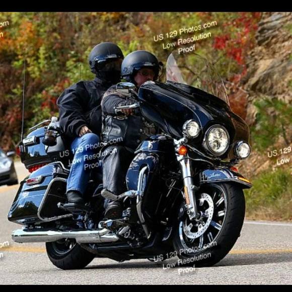 Meet your Posher, Ronda - Picture 1 of 1