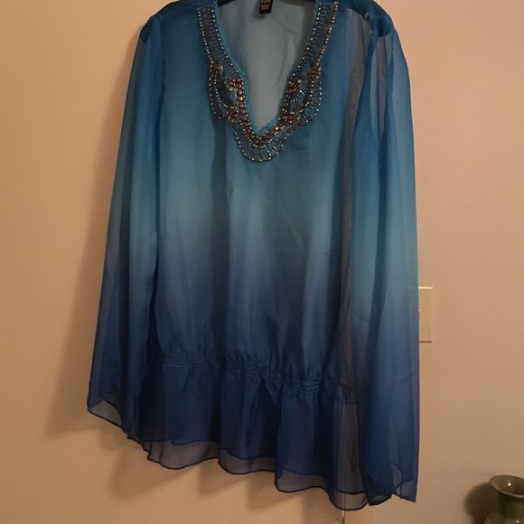 Ombré blue ladies top