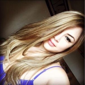 Meet your Posher, Estela